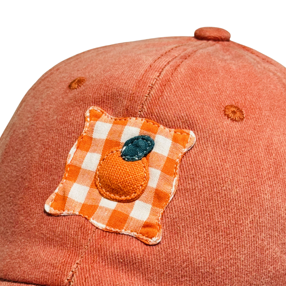 Casquette orange à motif orange