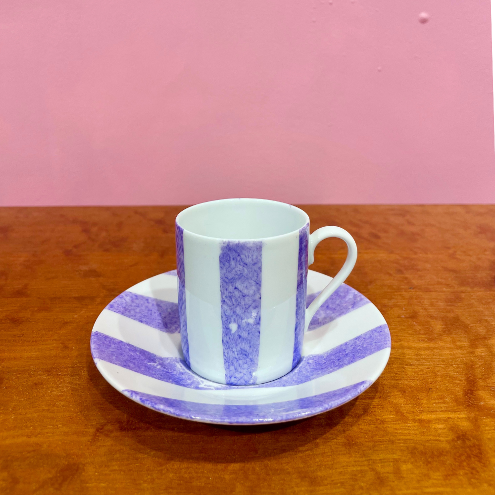 Tasses en porcelaine de Limoges