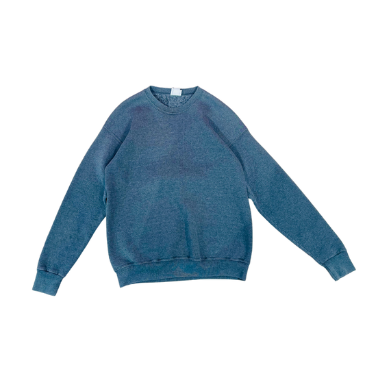 Pull gris aux collines colorées