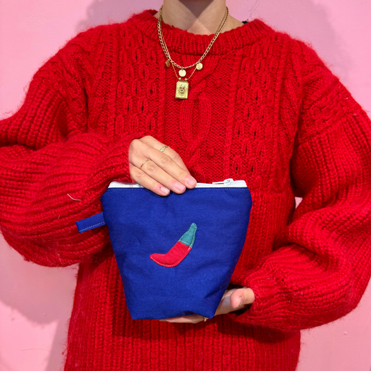 Pochass bleu à motifs piments !