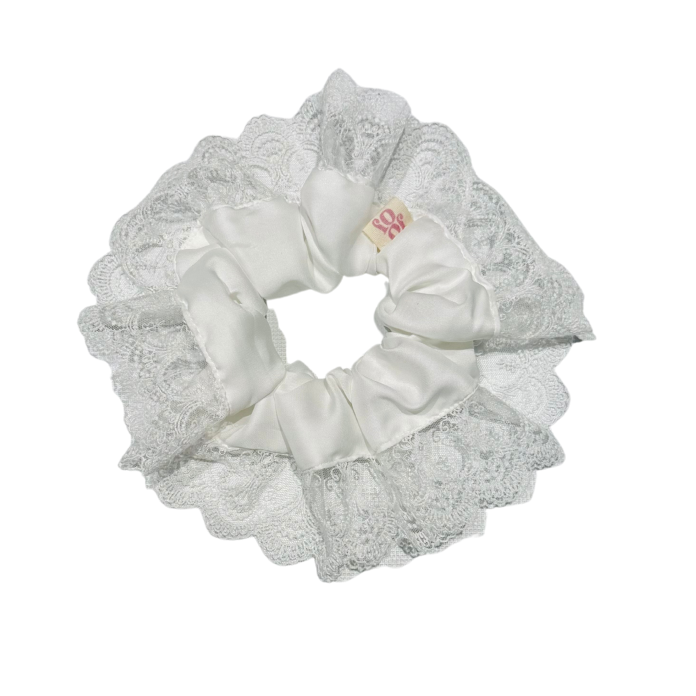 Scrunchy en soie à dentelles vintage
