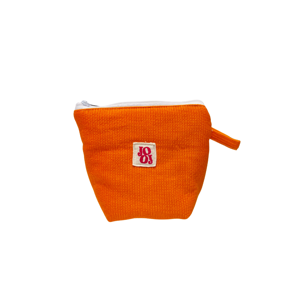 Pochass œuf sur fond orange !