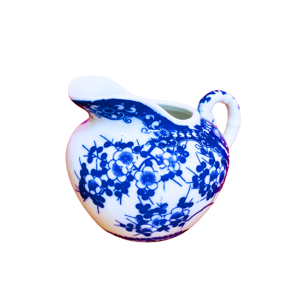 Crémier en porcelaine du Japon