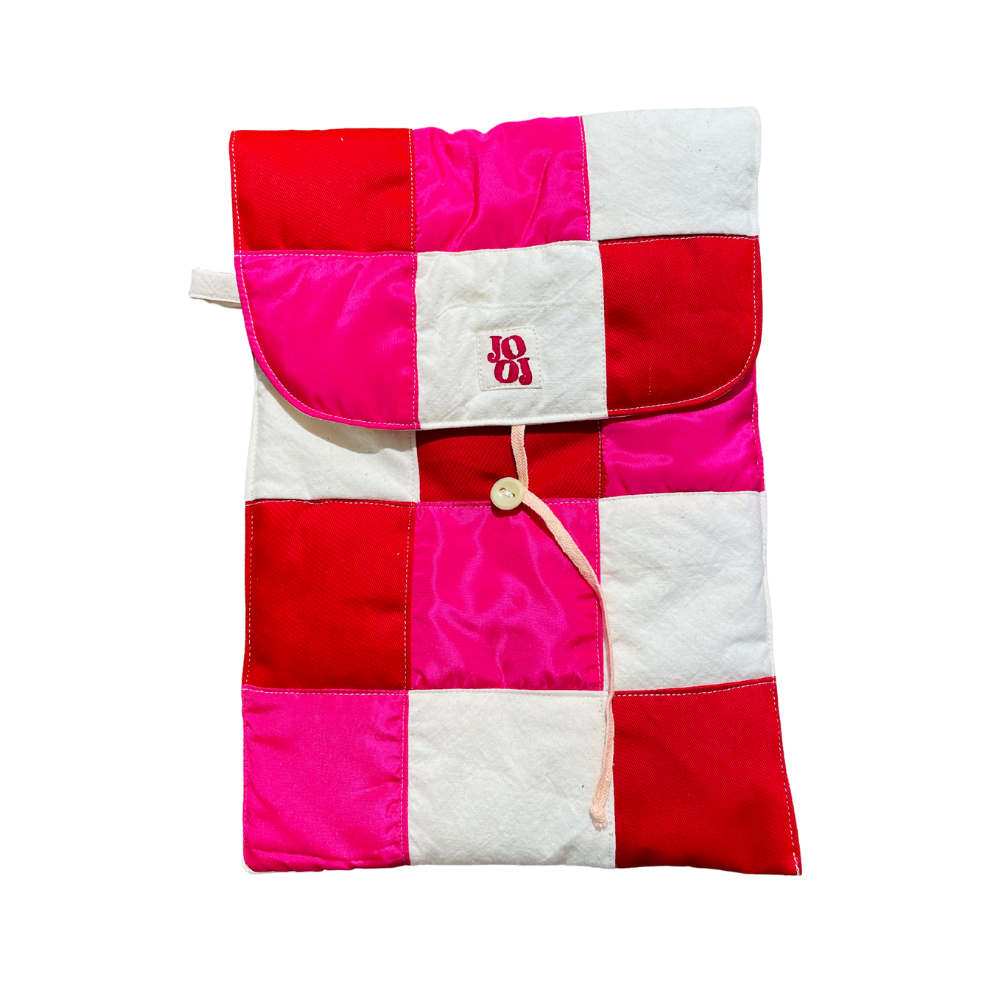 Pochass d'ordi à carreaux rose, rouge et crème