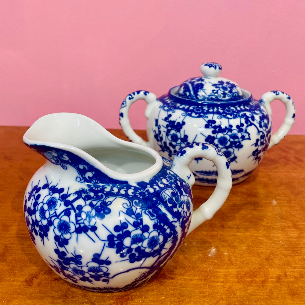 Crémier en porcelaine du Japon