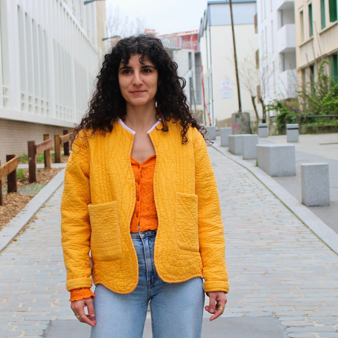 Veste orange à fleurs 3D