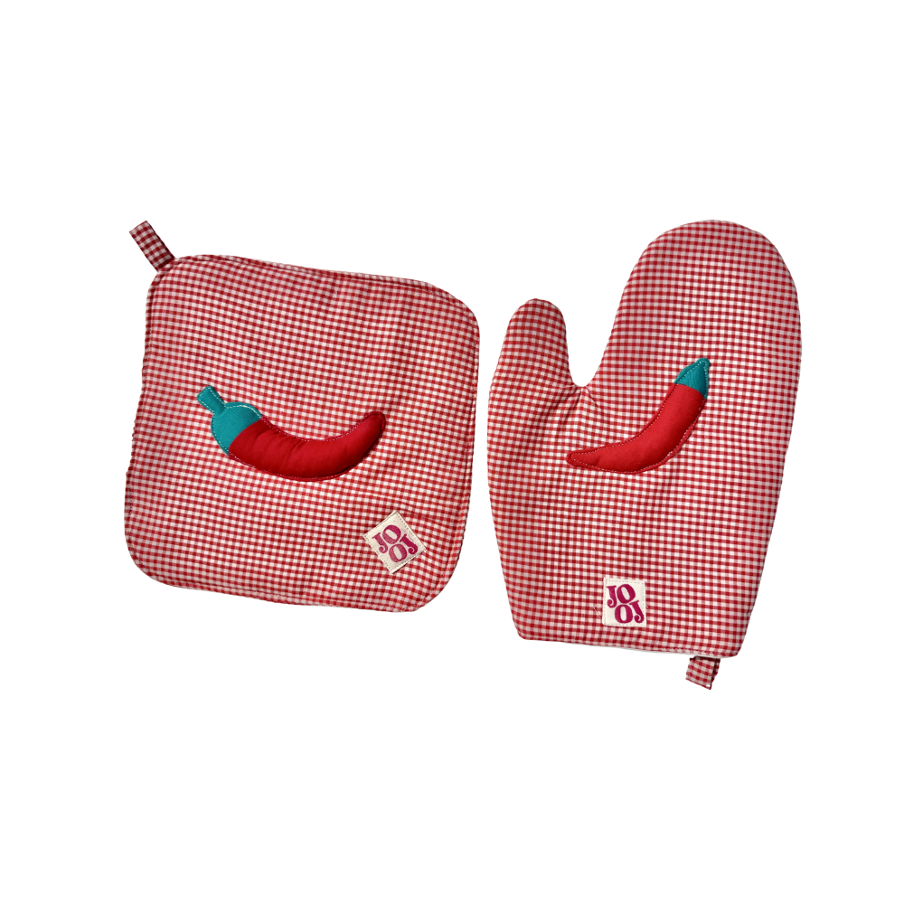 Ensemble manique + gant piment sur fond vichy rouge