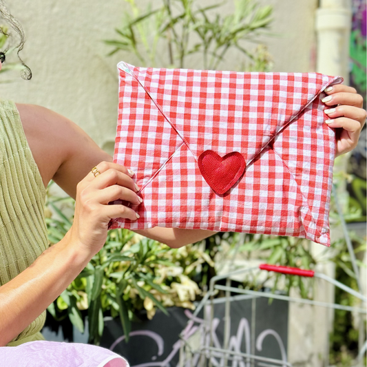 Pochette d'ordi vichy corail 💌