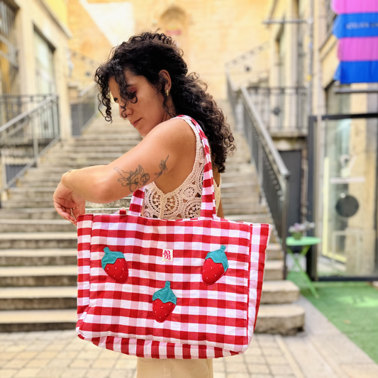Cabass vichy rouge à motifs fraises