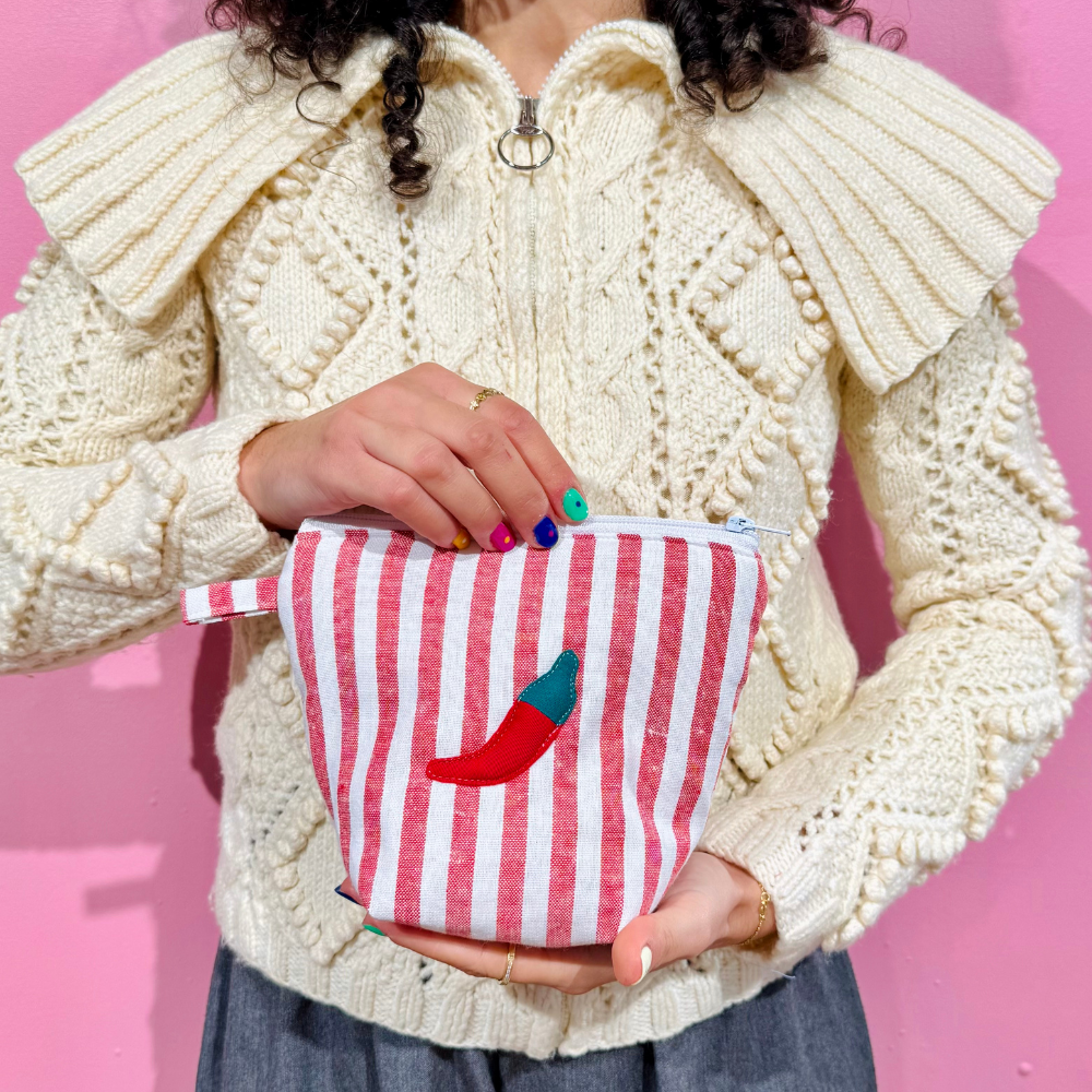 Pochass rayée rouge/blanc à motif piment !