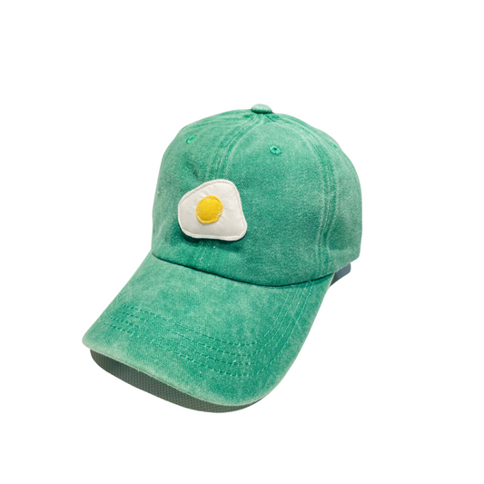 Casquette vert à motif œuf au plat !