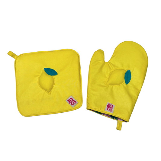 Ensemble manique + gant citron sur fond jaune