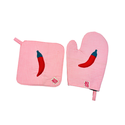 Ensemble manique + gant piment sur fond vichy rose