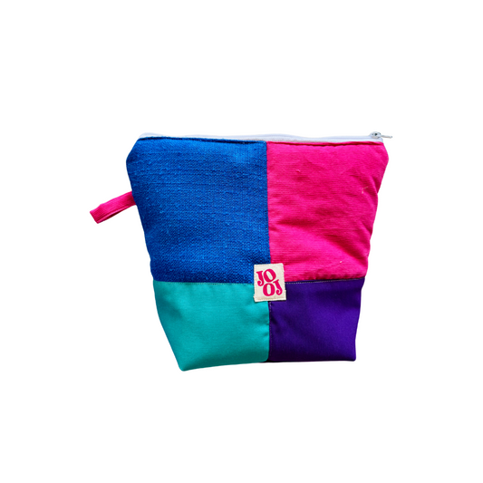 Troussass de toilettes bleu, rose, vert et mauve