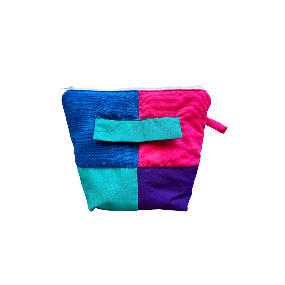 Troussass de toilettes bleu, rose, vert et mauve