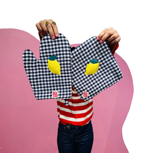 Ensemble manique + gant citron sur fond vichy bleu marine