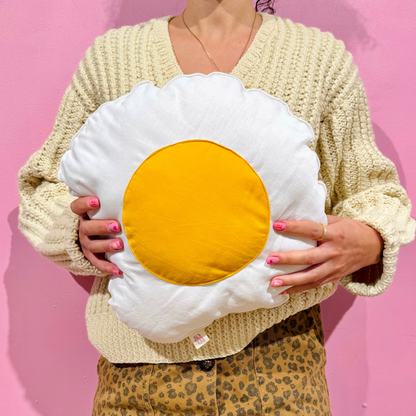 Coussin œuf au plat