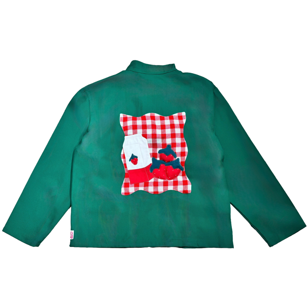 Veste verte à motif vichy rouge et panier de fraises 3D